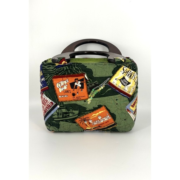 The Unbranded Brand Handbags - Vintage Fabric Covered Straw Purse w/Wooden Handles - Tropical *Read Description